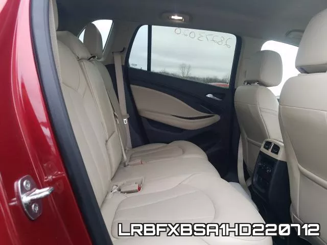 LRBFXBSA1HD220712_6.webp