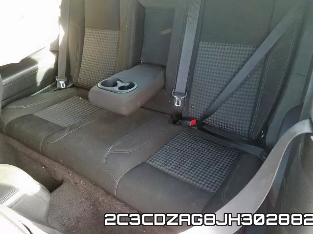 2C3CDZAG8JH302882_6.webp