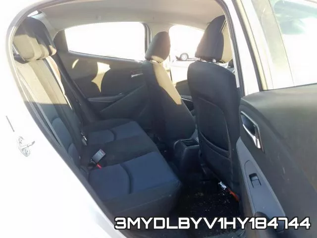 3MYDLBYV1HY184744_6.webp