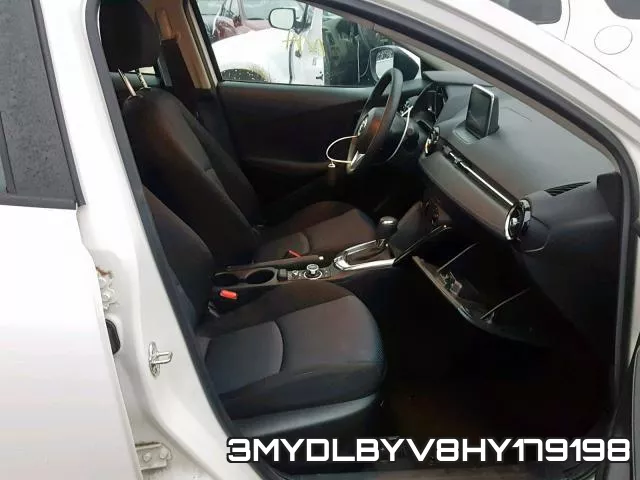 3MYDLBYV8HY179198_5.webp
