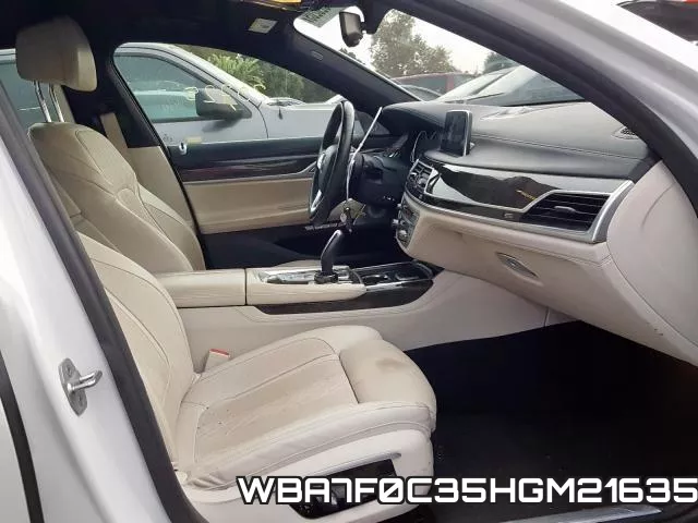 WBA7F0C35HGM21635_5.webp