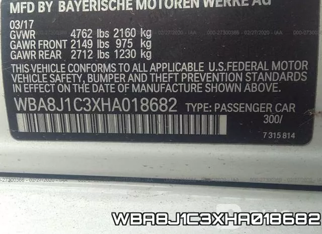WBA8J1C3XHA018682_9.webp