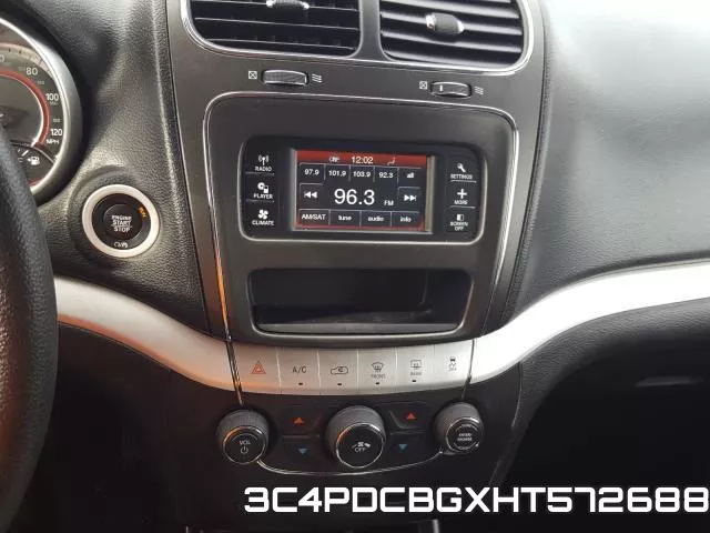 3C4PDCBGXHT572688_9.webp