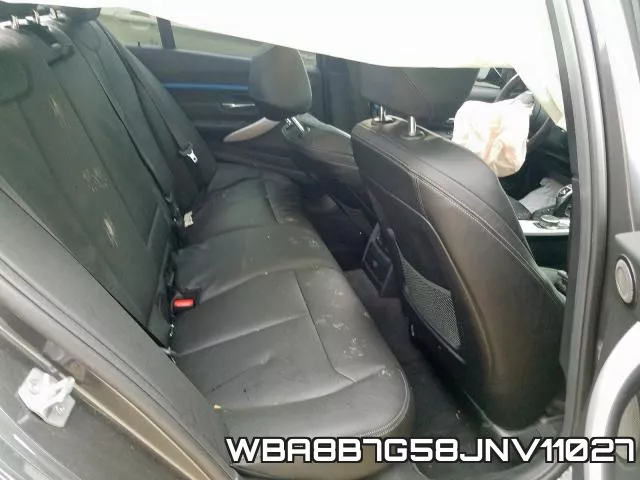 WBA8B7G58JNV11027