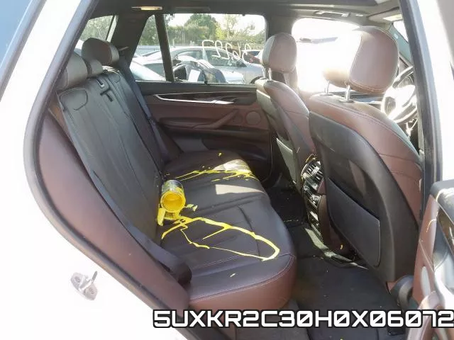 5UXKR2C30H0X06072_6.webp