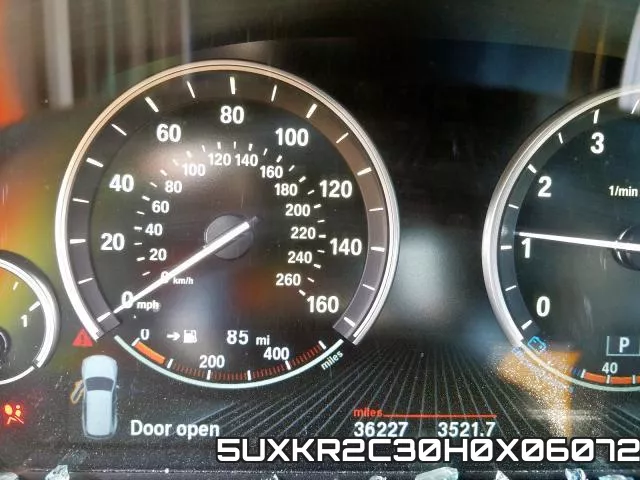 5UXKR2C30H0X06072_8.webp