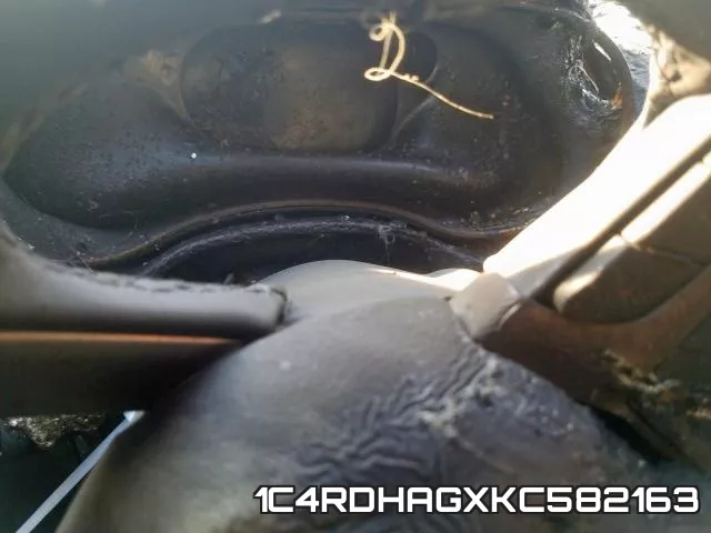 1C4RDHAGXKC582163_8.webp