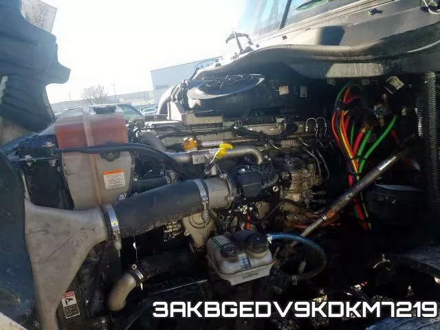 3AKBGEDV9KDKM7219_7.webp