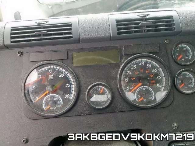 3AKBGEDV9KDKM7219_8.webp