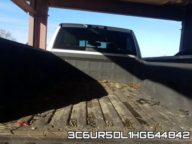 3C6UR5DL1HG644842_9.webp