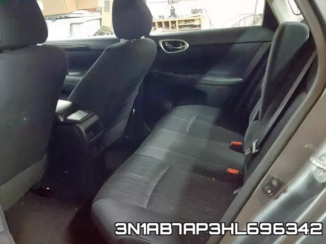3N1AB7AP3HL696342_6.webp