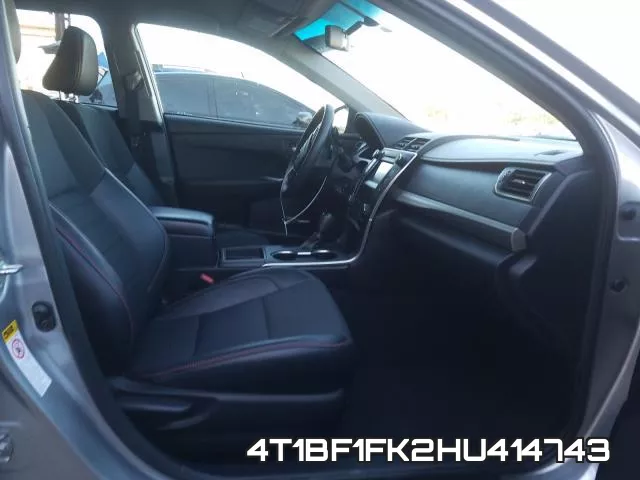 4T1BF1FK2HU414743_5.webp