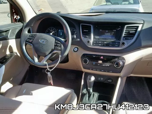 KM8J3CA27HU412123_9.webp