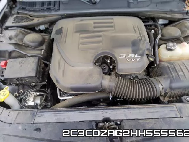 2C3CDZAG2HH555562_7.webp