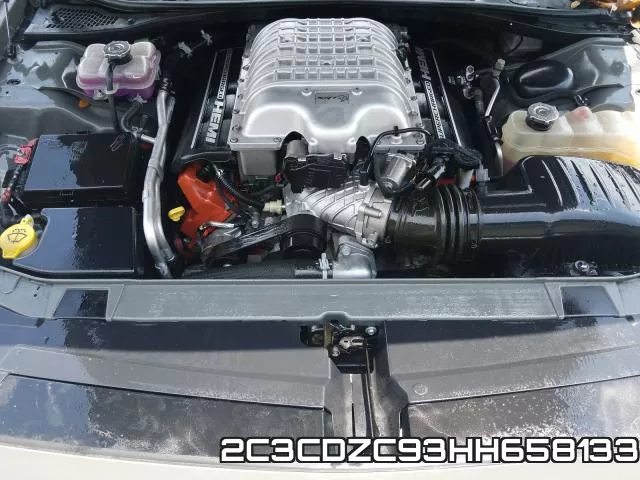2C3CDZC93HH658133_7.webp