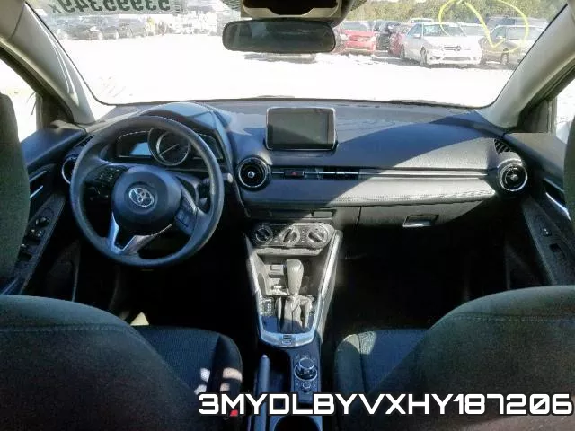 3MYDLBYVXHY187206_9.webp