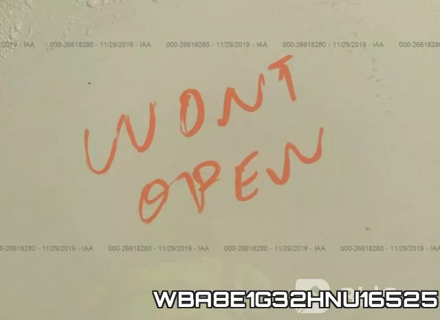 WBA8E1G32HNU16525_10.webp