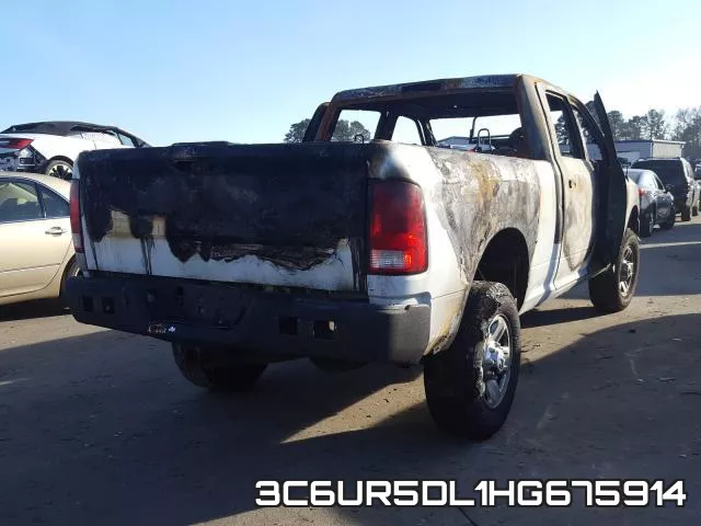 3C6UR5DL1HG675914_4.webp