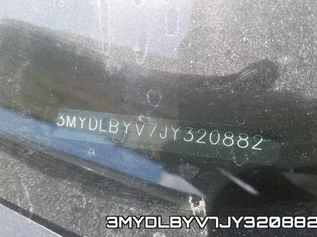3MYDLBYV7JY320882_10.webp