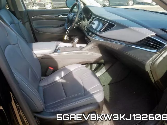 5GAEVBKW3KJ132608_5.webp