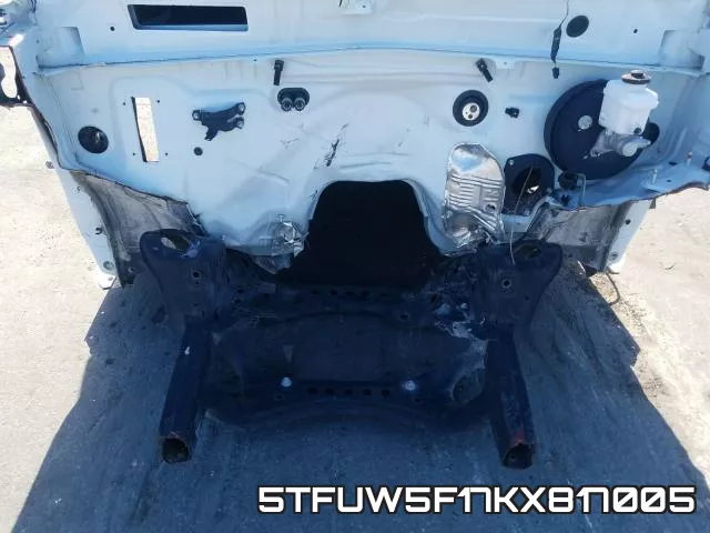 5TFUW5F17KX817005_7.webp