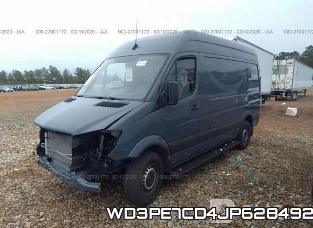 WD3PE7CD4JP628492_2.webp