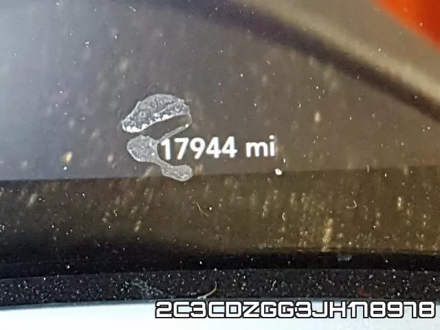 2C3CDZGG3JH178978_8.webp
