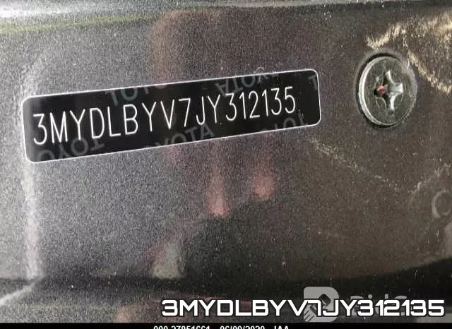 3MYDLBYV7JY312135_9.webp