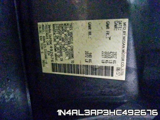 1N4AL3AP3HC492676_10.webp