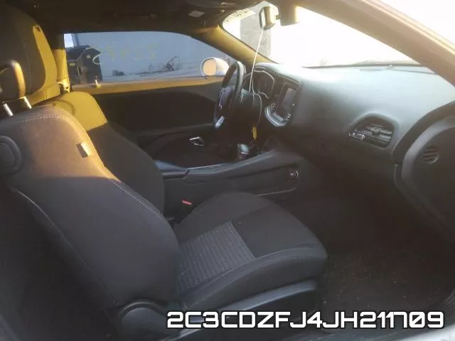 2C3CDZFJ4JH211709_5.webp