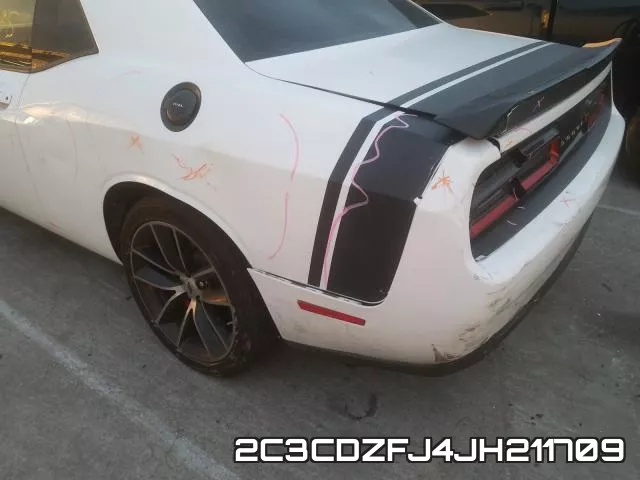 2C3CDZFJ4JH211709_9.webp