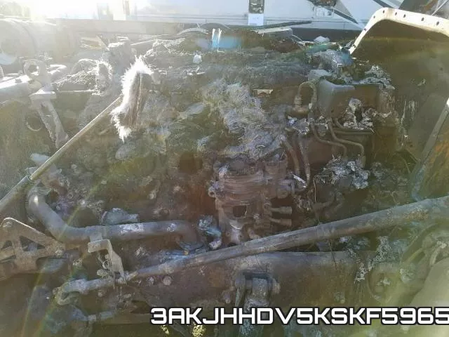 3AKJHHDV5KSKF5965_7.webp