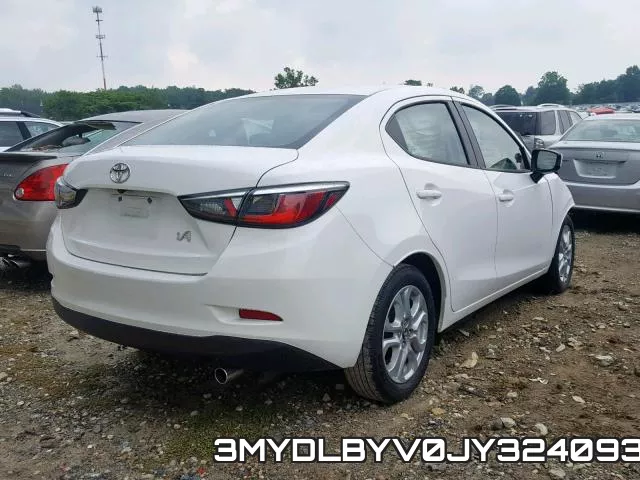 3MYDLBYV0JY324093_4.webp