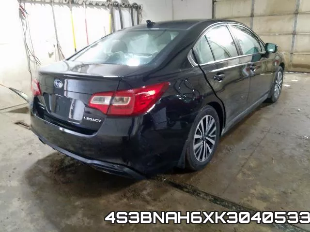 4S3BNAH6XK3040533