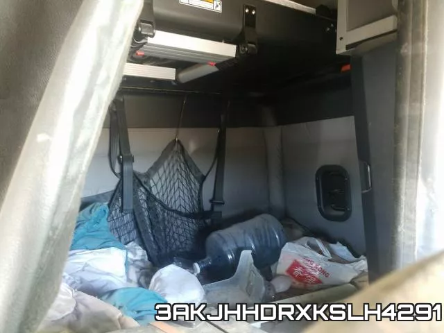 3AKJHHDRXKSLH4291_6.webp