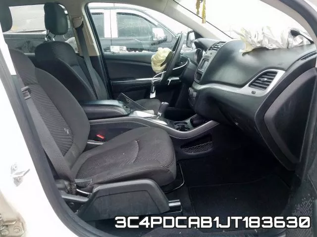 3C4PDCAB1JT183630_5.webp