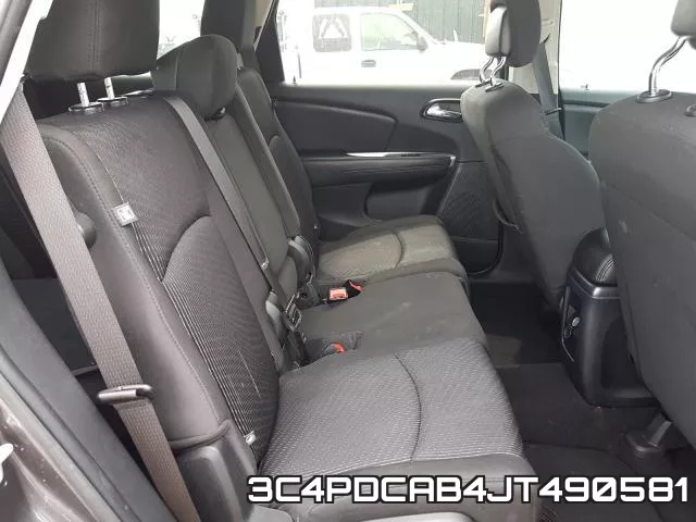 3C4PDCAB4JT490581_6.webp