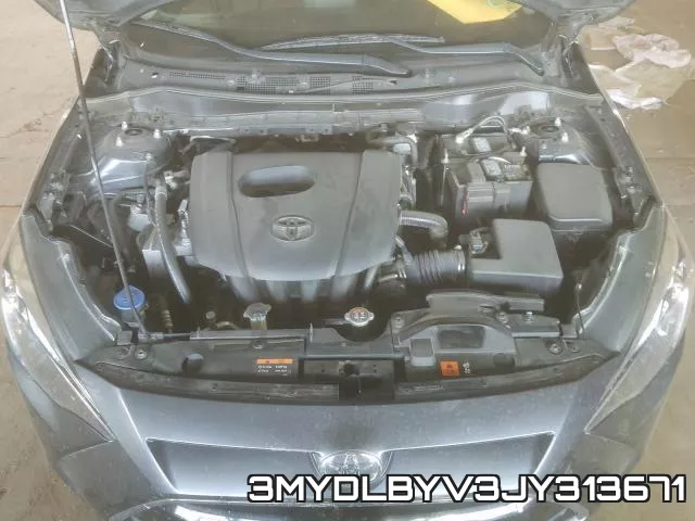 3MYDLBYV3JY313671_7.webp