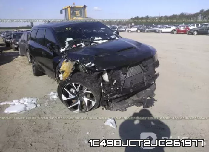 1C4SDJCT2JC261977_6.webp