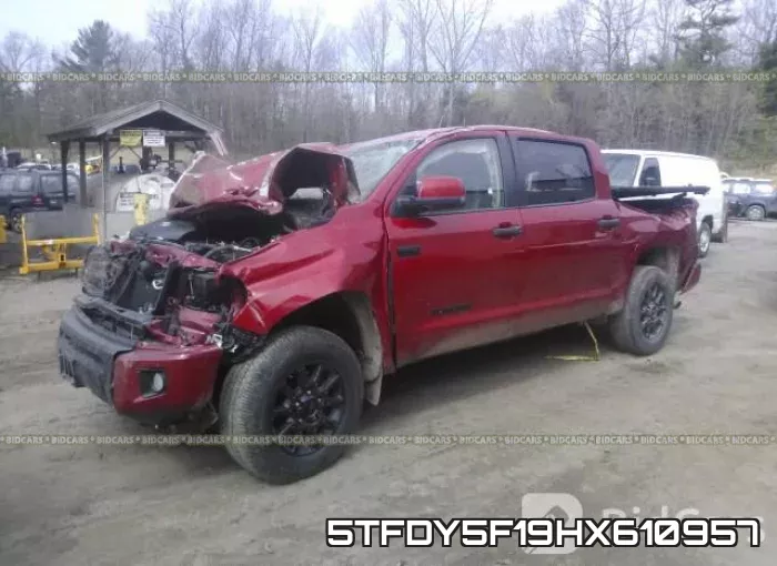 5TFDY5F19HX610957_2.webp