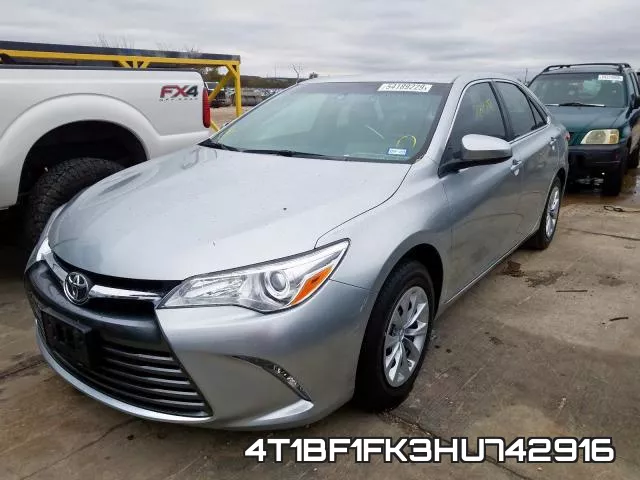 4T1BF1FK3HU742916_2.webp