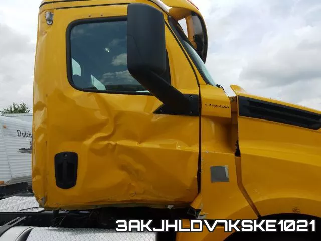 3AKJHLDV7KSKE1021_9.webp