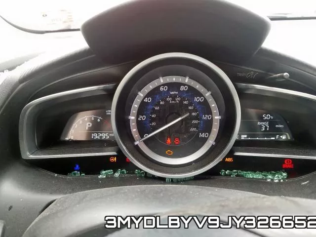 3MYDLBYV9JY326652_8.webp