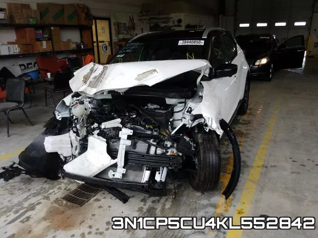 3N1CP5CU4KL552842_2.webp
