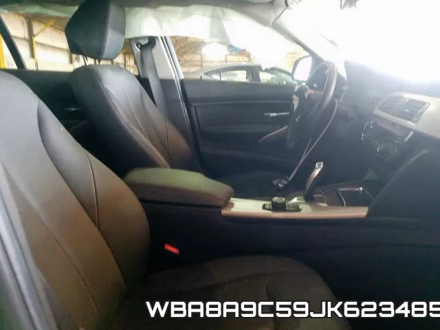 WBA8A9C59JK623485_5.webp
