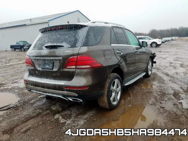 4JGDA5HB5HA984474_4.webp
