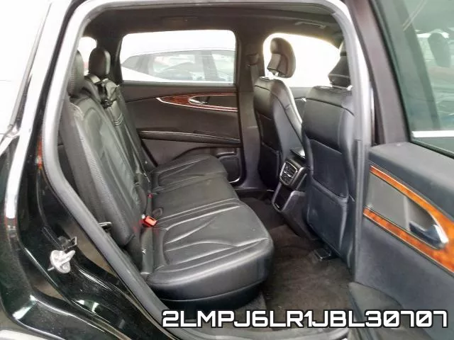 2LMPJ6LR1JBL30707_6.webp