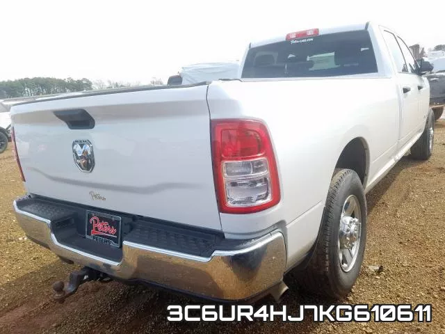 3C6UR4HJ7KG610611_4.webp