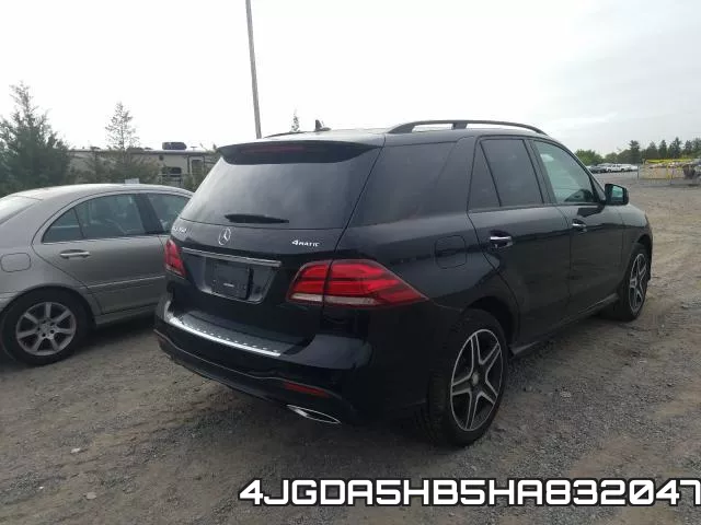 4JGDA5HB5HA832047_4.webp