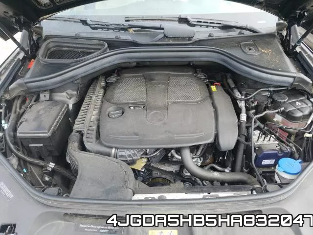 4JGDA5HB5HA832047_7.webp